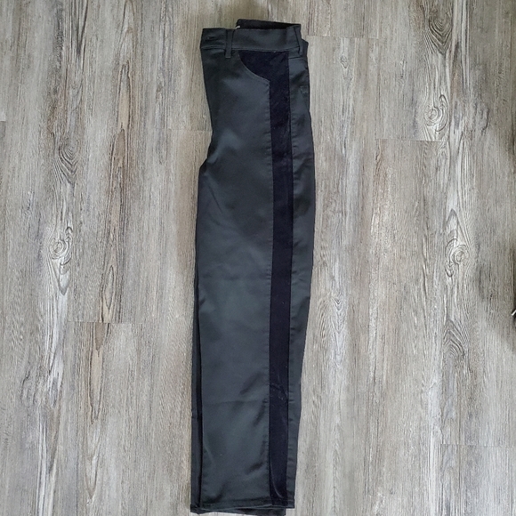 Express pants - Picture 3 of 4